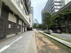 The Commerze@irving (D13), Retail #546726901